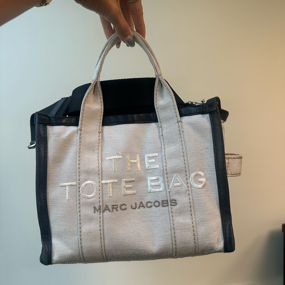 Marc Jacobs Black and Cream Tote Bag
